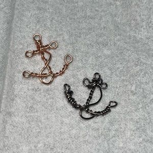 Wire weapped anchor pendants